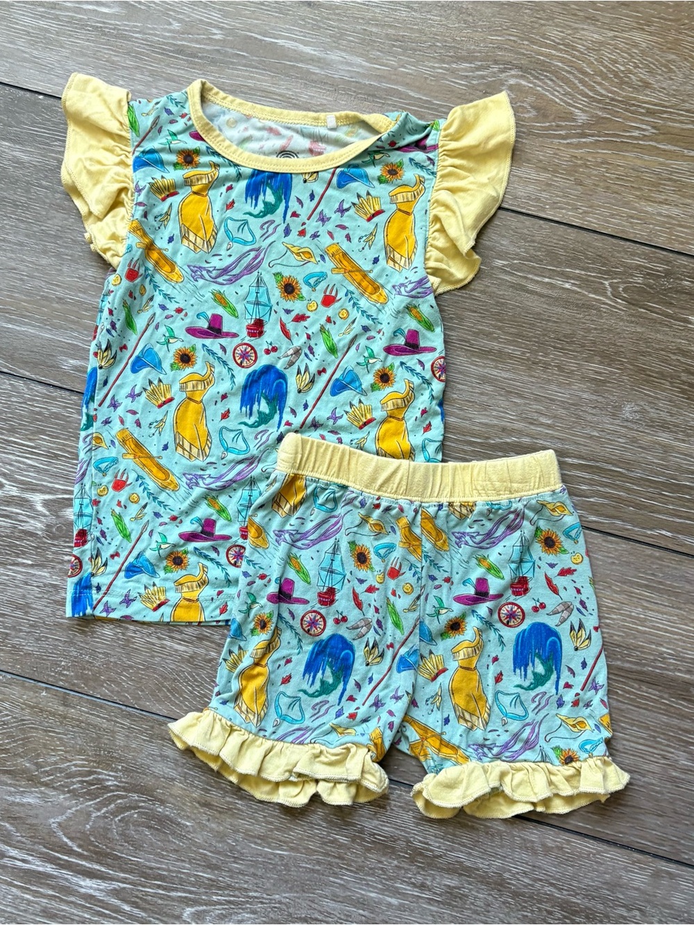 Bamboo Bliss Pocahontas set